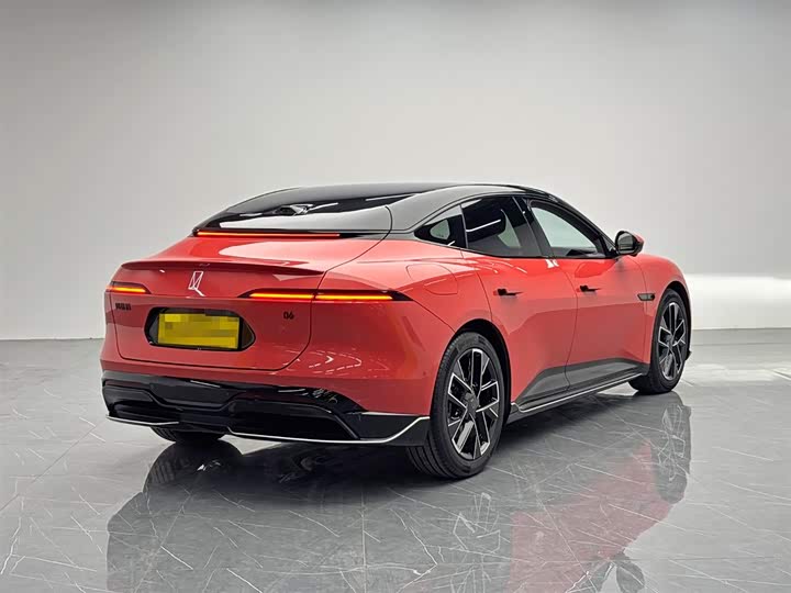 Фото 6 - Avatr 06