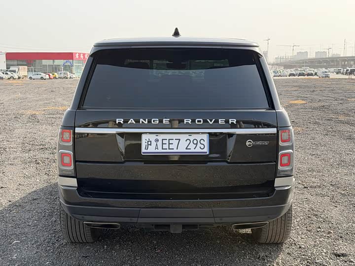 Photo 8 - Land Rover Range Rover