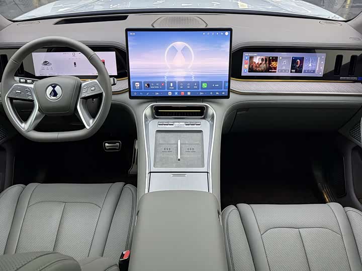 Фото 7 - Denza N9