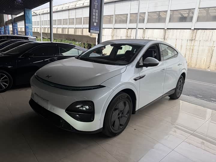 Фото 3 - XPeng G6