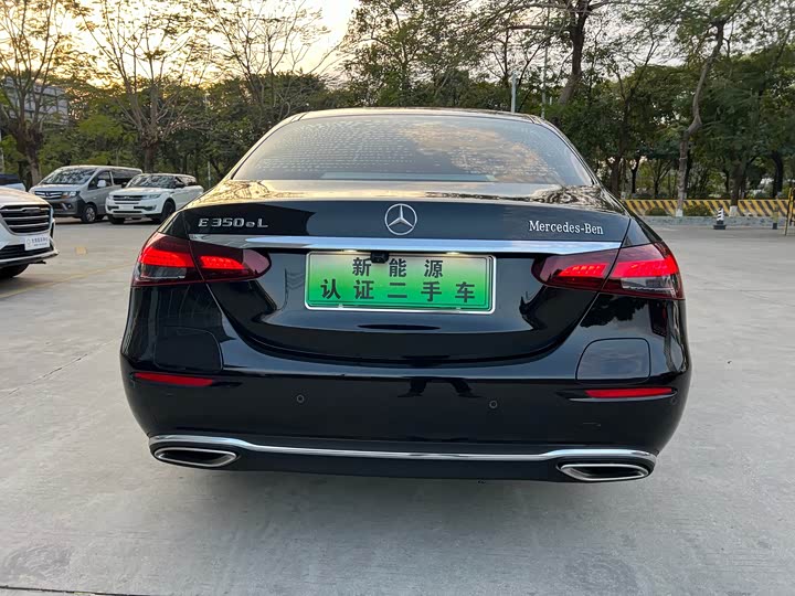 Фото 4 - Mercedes-Benz E-Class Hybrid