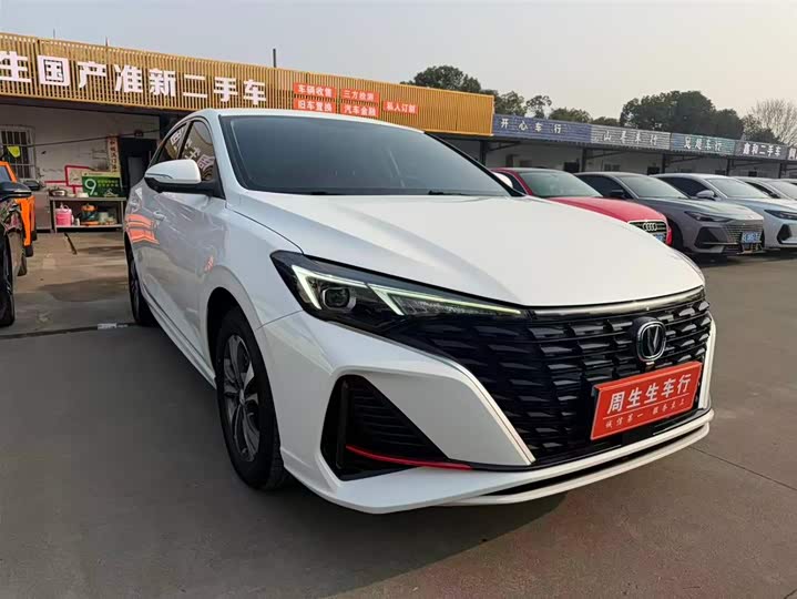 Фото 3 - Changan Eado Plus
