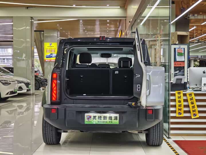 Фото 6 - Chery iCar 03