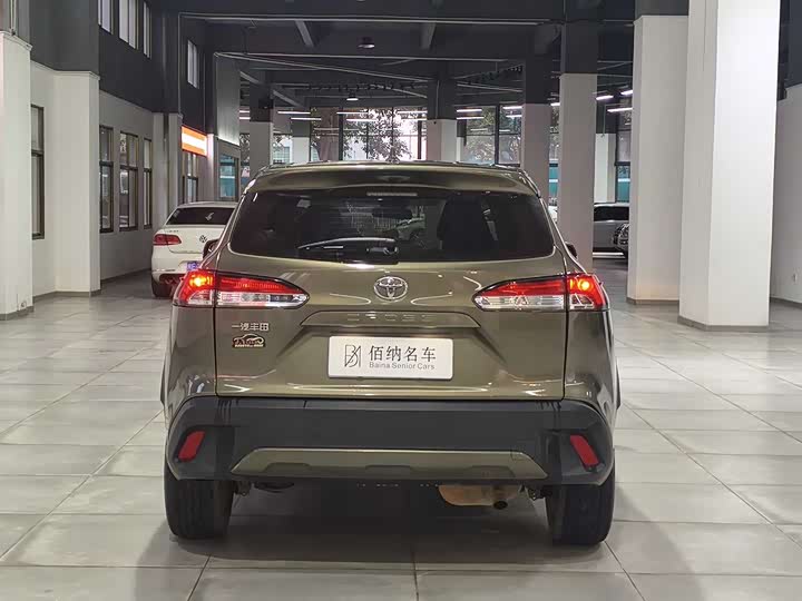 Фото 7 - Toyota Corolla Cross