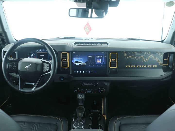 Фото 7 - Ford Bronco