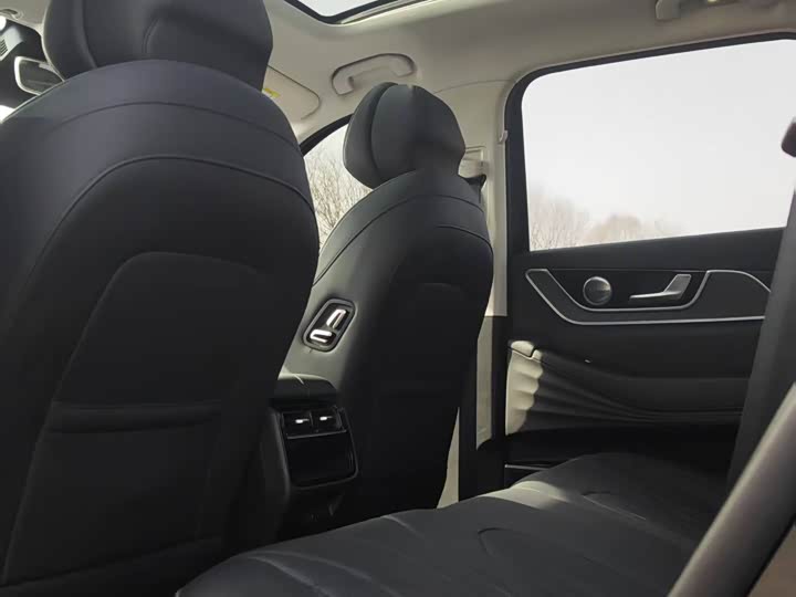 Фото 5 - Chery Fulwin T9