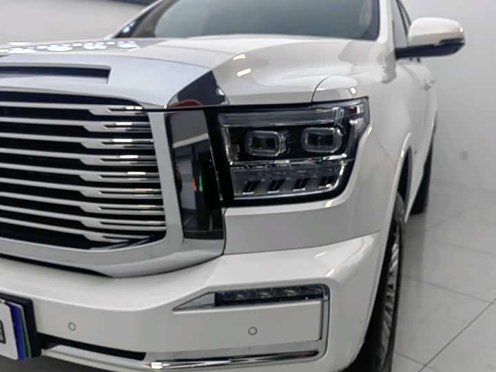 Фото 8 - Tank 500 Hybrid