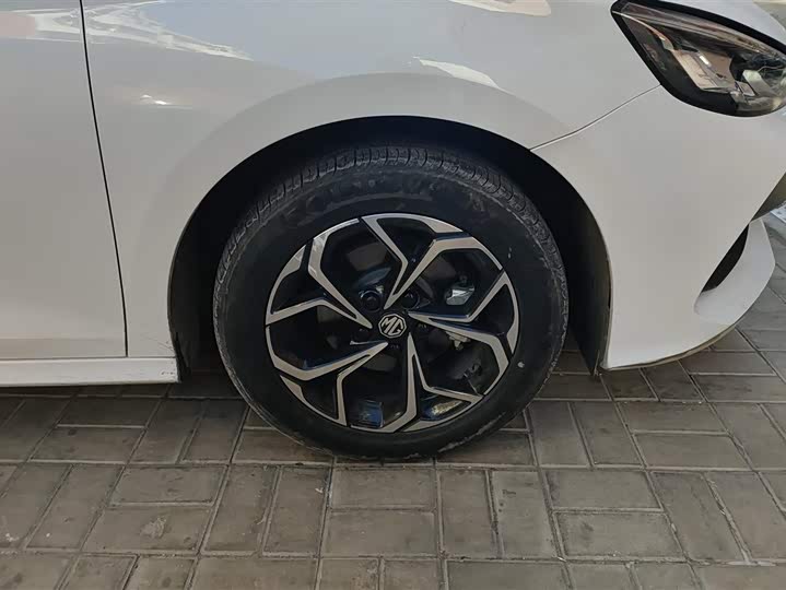 Фото 6 - MG Motor 5