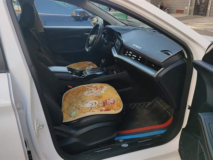 Фото 8 - MG Motor 5