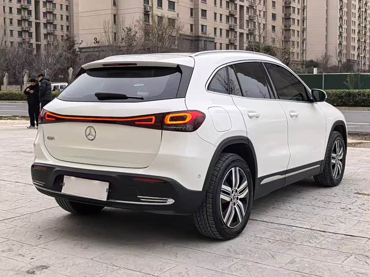 Фото 7 - Mercedes-Benz EQA