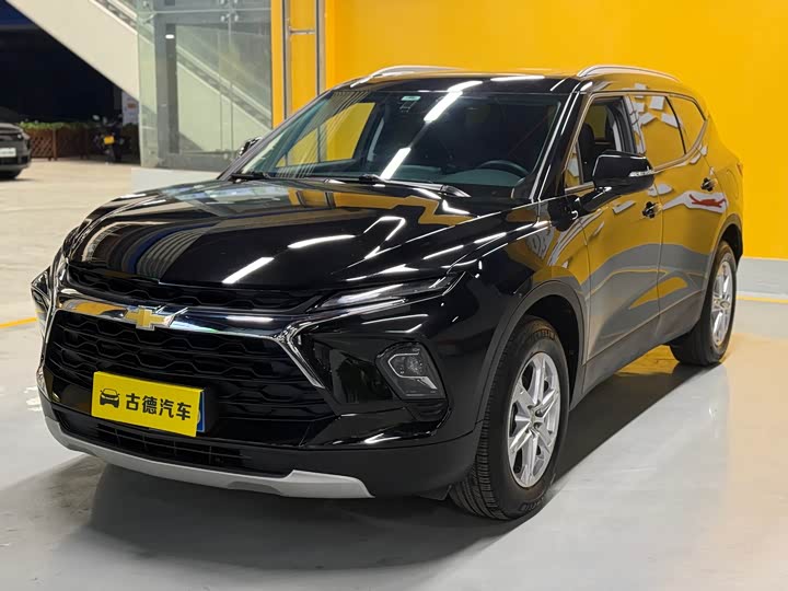 Фото 1 - Chevrolet Blazer