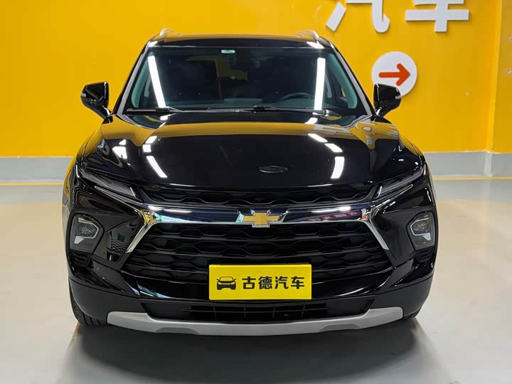 Фото 2 - Chevrolet Blazer