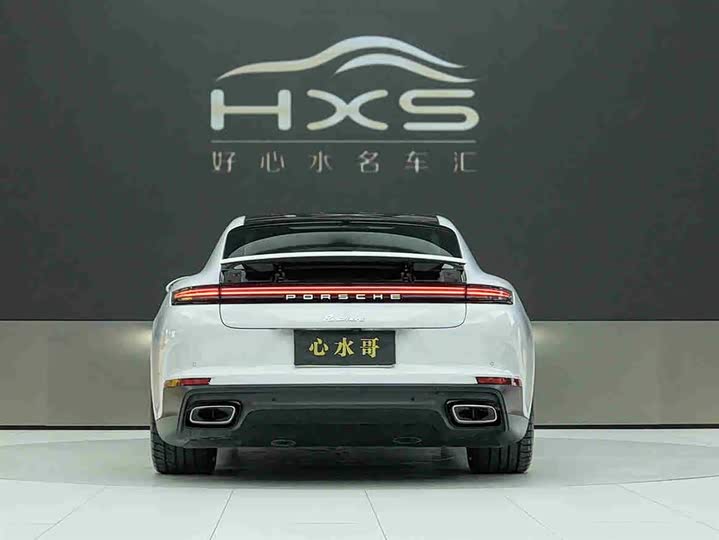 Фото 5 - Porsche Panamera