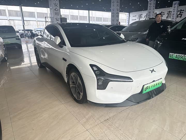 Фото 3 - XPeng Mona M03