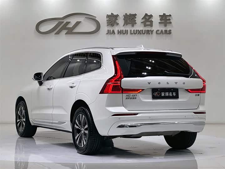 Фото 5 - Volvo XC60