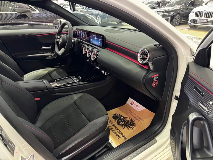 Фото 5 - Mercedes-Benz A-Class