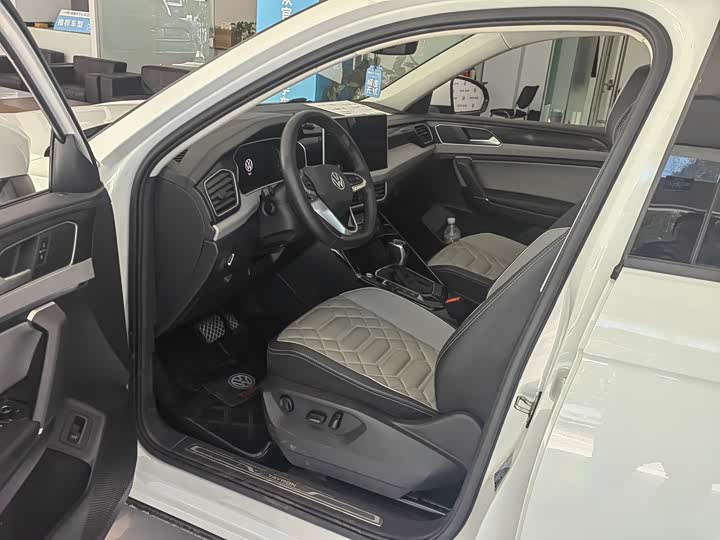 Фото 5 - Volkswagen Tayron