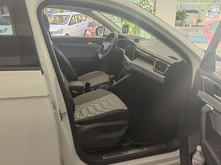 Фото 7 - Volkswagen Tayron