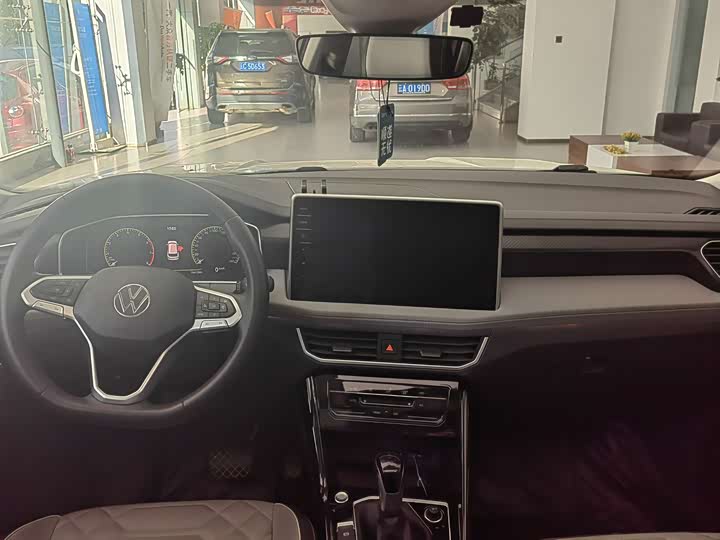 Фото 9 - Volkswagen Tayron