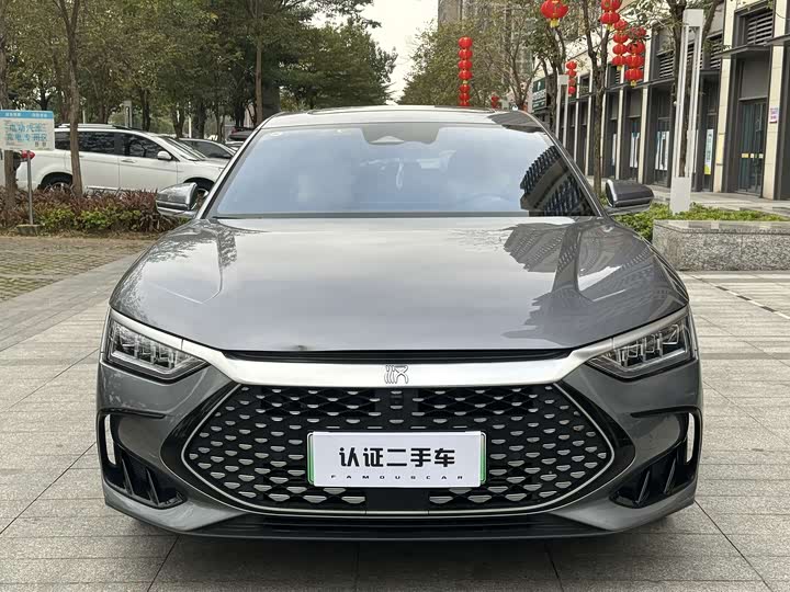 Фото 2 - BYD Han