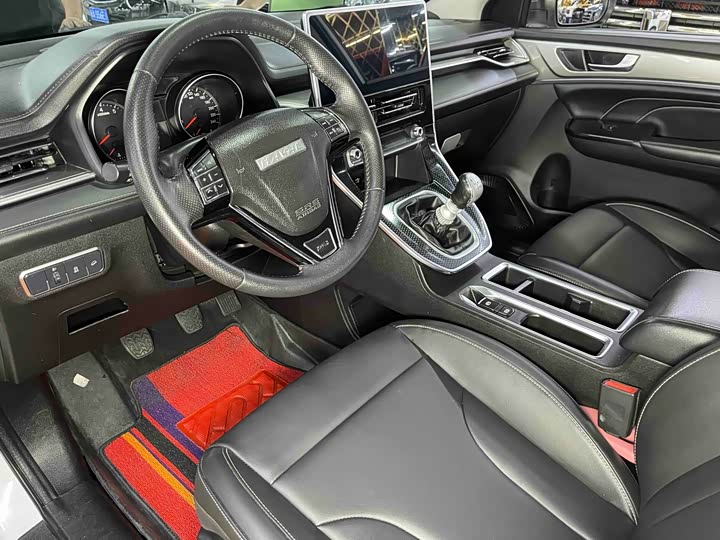 Фото 6 - Haval M6