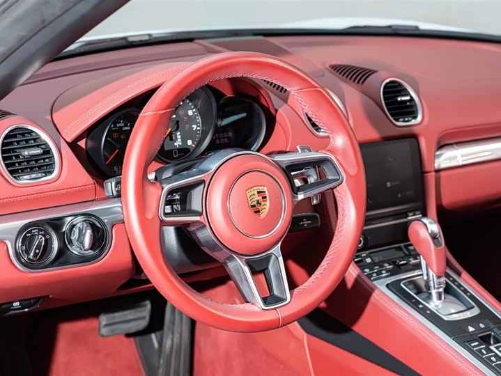 Фото 9 - Porsche 718