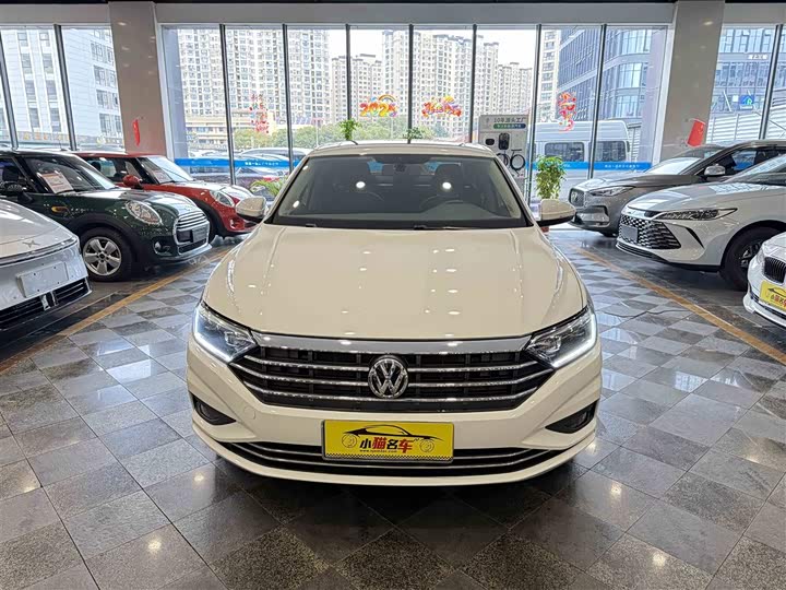 Фото 2 - Volkswagen Sagitar L