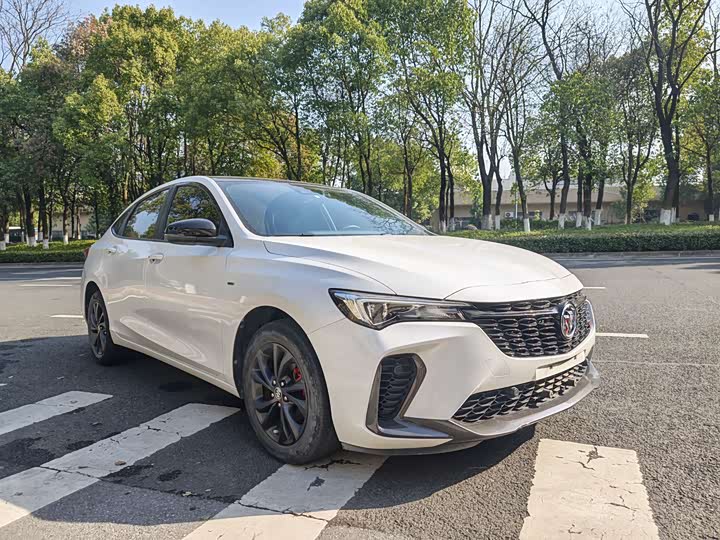 Фото 3 - Buick Verano