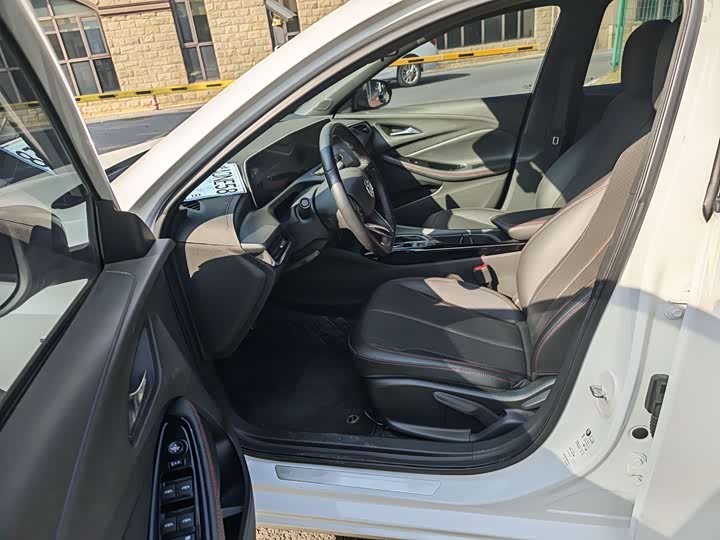 Фото 5 - Buick Verano