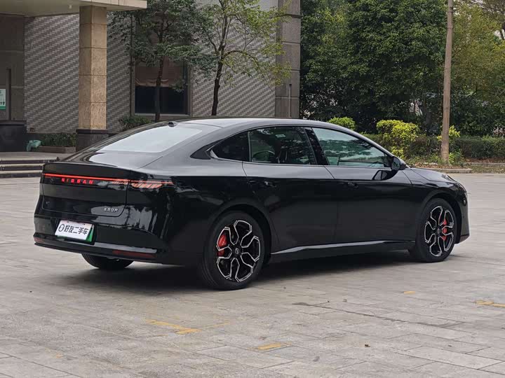 Фото 5 - Nissan N7