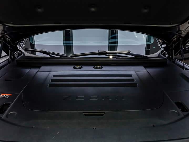 Фото 8 - Zeekr 9X