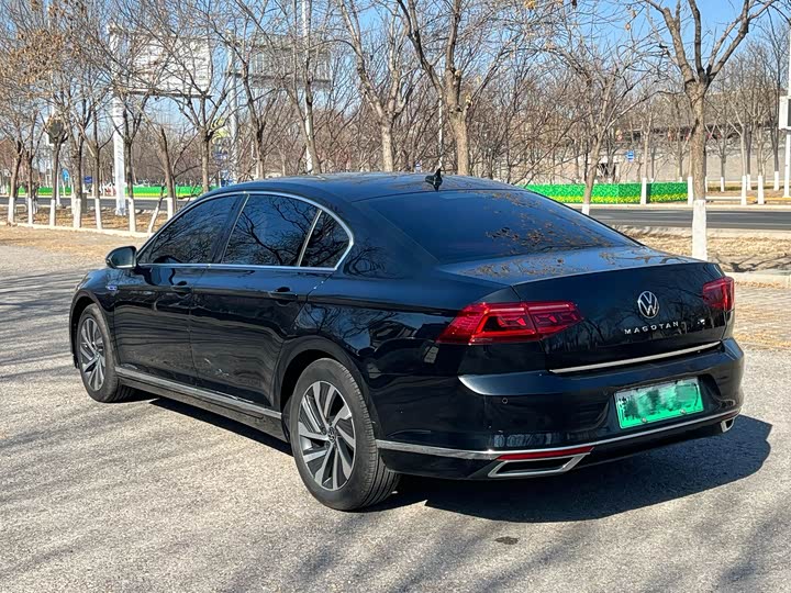 Фото 3 - Volkswagen Magotan GTE Hybrid