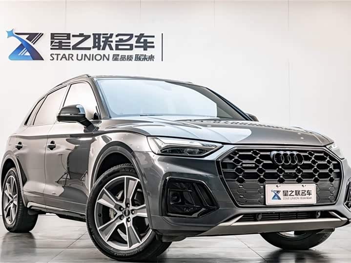 Фото 5 - Audi Q5L