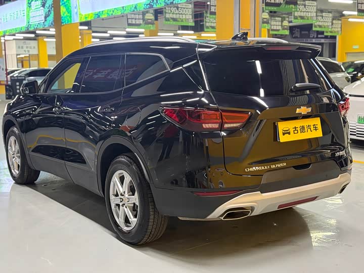 Фото 5 - Chevrolet Blazer