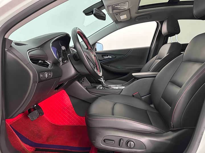 Фото 7 - Chevrolet Malibu XL