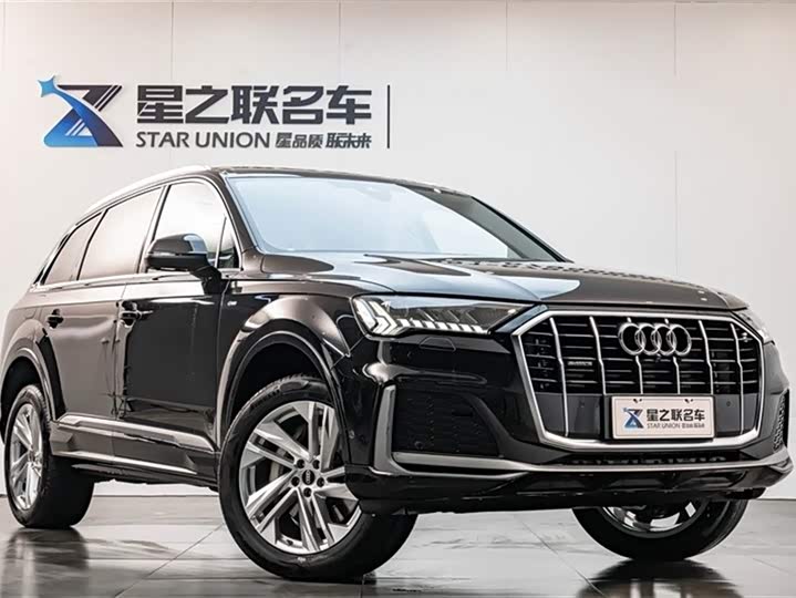Фото 5 - Audi Q7