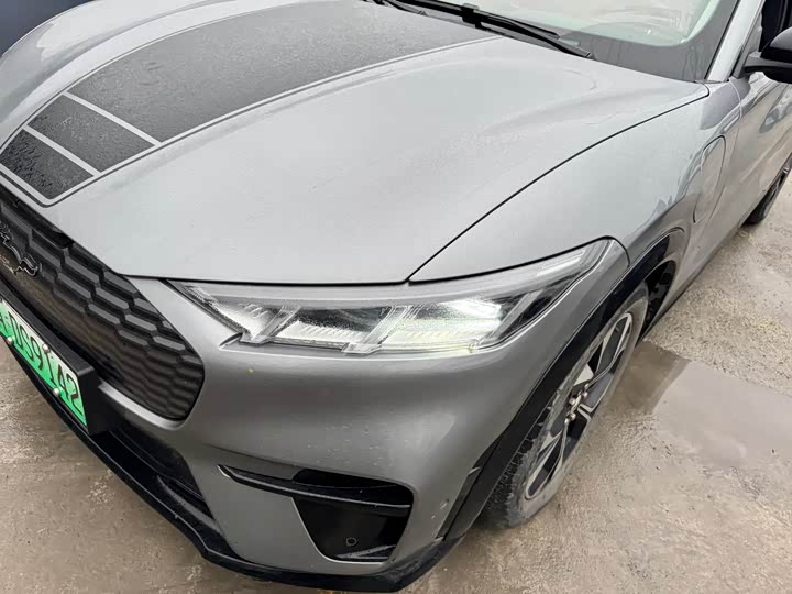 Фото 4 - Ford Mustang Mach-E