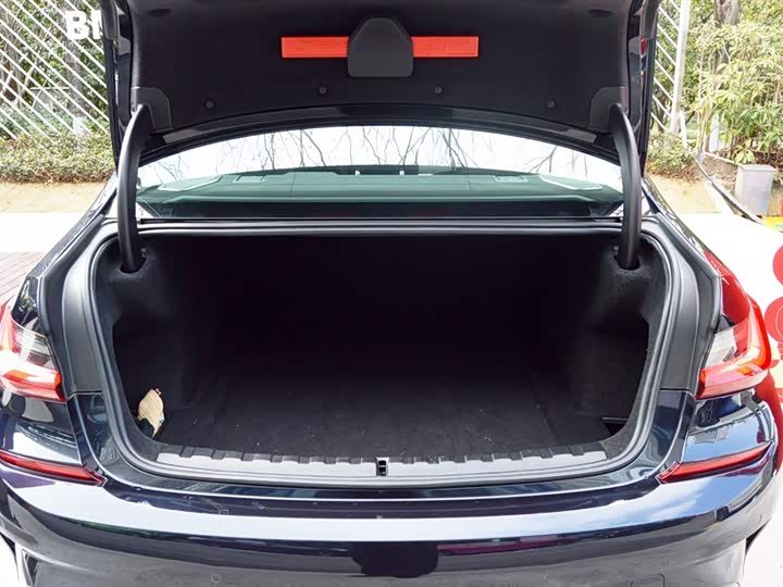 Фото 6 - BMW 3 Series