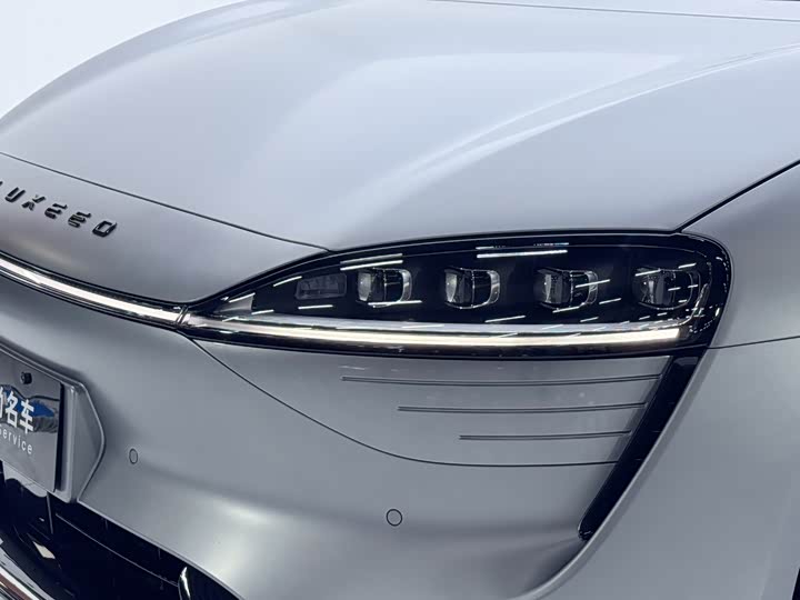 Фото 5 - Luxeed S7