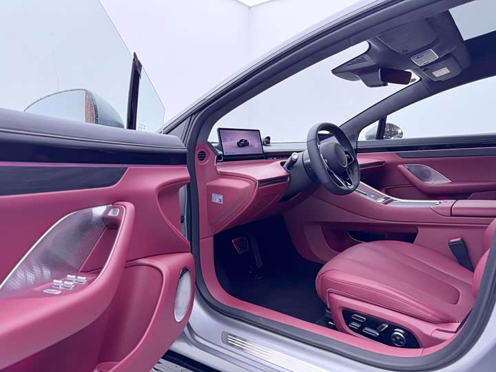 Фото 6 - Luxeed S7