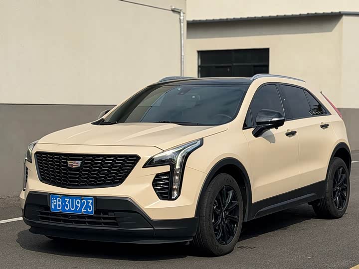 Фото 1 - Cadillac XT4