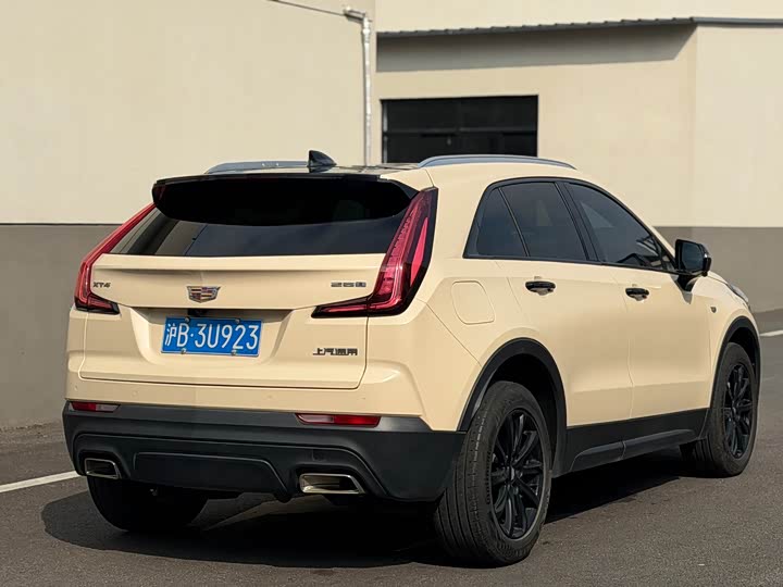 Фото 5 - Cadillac XT4