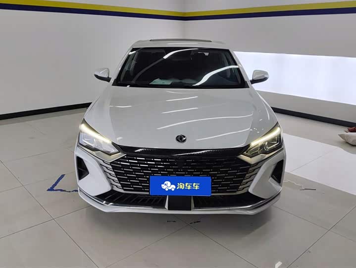 Фото 2 - Dongfeng Aeolus Yixuan Max