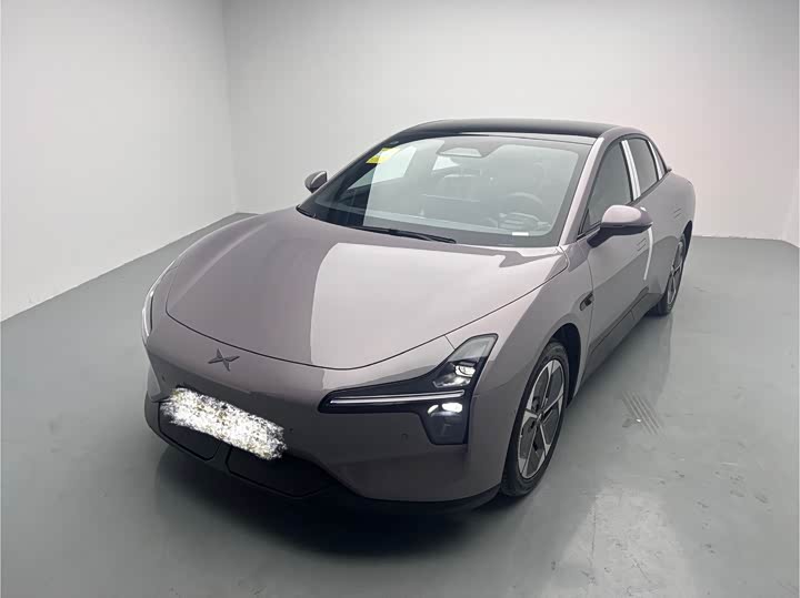 Фото 1 - XPeng Mona M03