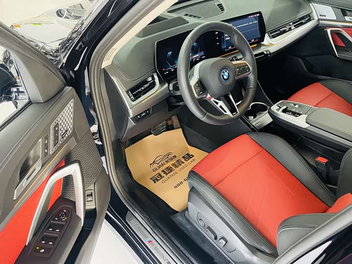 Фото 5 - BMW iX1