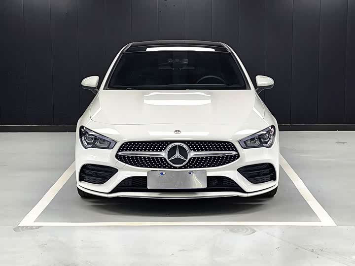Фото 2 - Mercedes-Benz CLA-Class