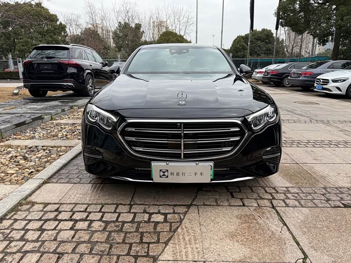 Фото 2 - Mercedes-Benz E-Class Hybrid
