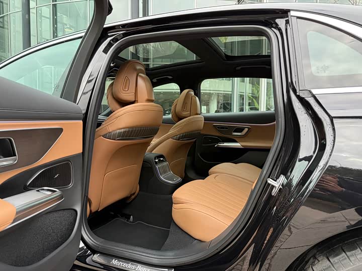 Фото 4 - Mercedes-Benz E-Class Hybrid