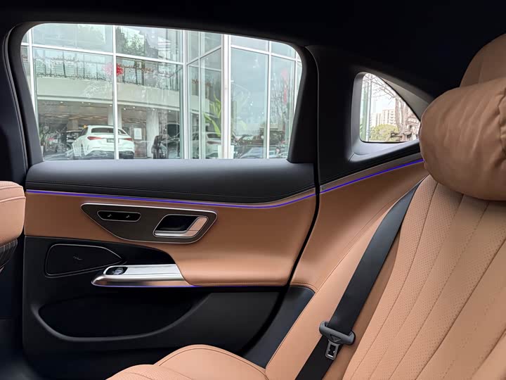 Фото 7 - Mercedes-Benz E-Class Hybrid