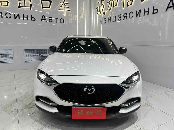 Фото 2 - Mazda CX-4